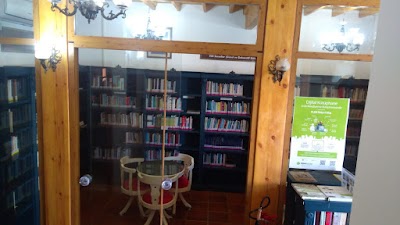 Gölcük Belediyesi Değirmendere Kütüphanesi