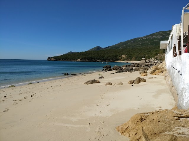 Praia dos Galapos