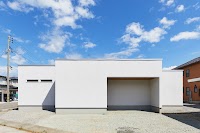 ㈱ウンノハウス 本社