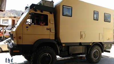 Photos of Lubricentro Ordo&ntilde;ez