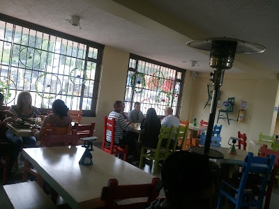 Photos of Tin Mar&iacute;n Parrilla Bar