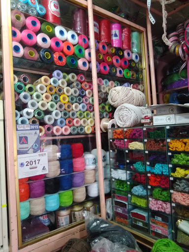 Mercería y Boneteria "La cadenita"