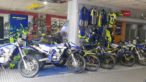MOTOS I BICICLETES VID-MARK