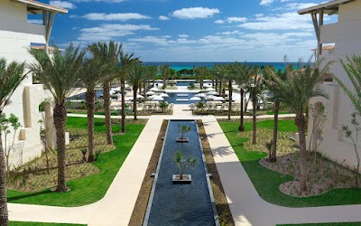 Photos of UNICO 20&deg;N 87&deg;W - Riviera Maya