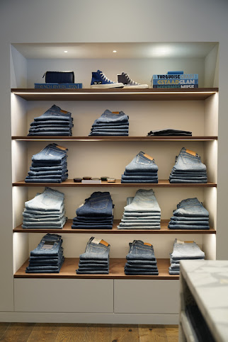 thisisFABRIC NEWMARKET by null