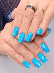 Photo n°8 de Izabella Valentin Nails à Ville-d'Avray (Institut de beauté)