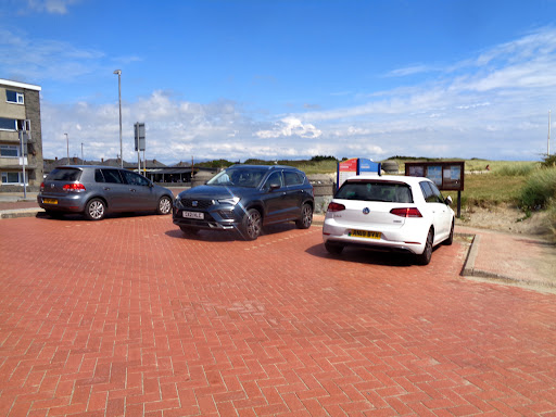 Pwllheli Promenade Pay & Display Parking - Thumbnail