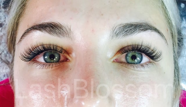 Lash Blossom