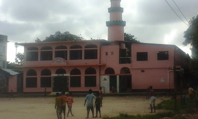 Photos of Baitul Aman Jame Masque