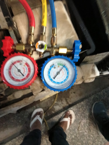 Best AC SERVICES nearby Sainik form best AC service saket chatarpur madin gadhi fridam fiter sake… post image