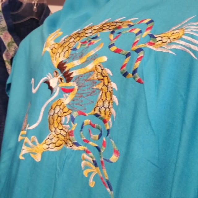 Vintage Depot Outlet