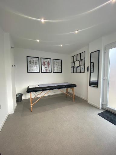 GD SPORTS MASSAGE & REHABILITATION