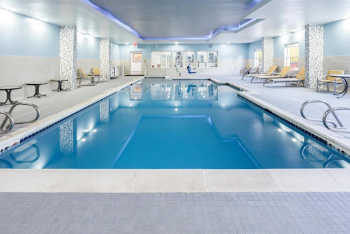 Holiday Inn Express & Suites Williamsburg, an IHG Hotel - Thumbnail