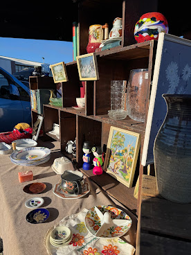 Central Flea Market by null