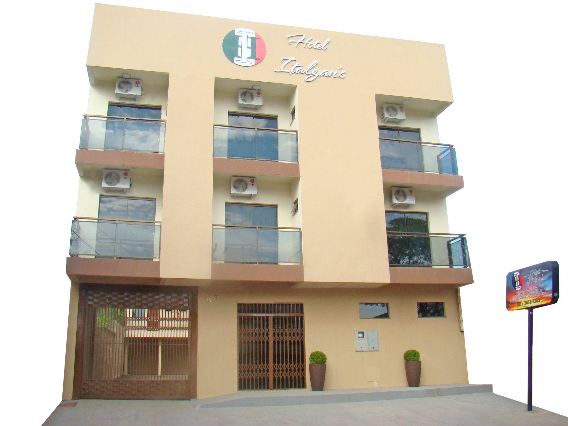 Hotel Italyan's