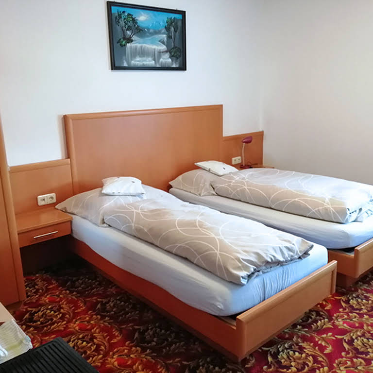 austria traveller hotel sattledt