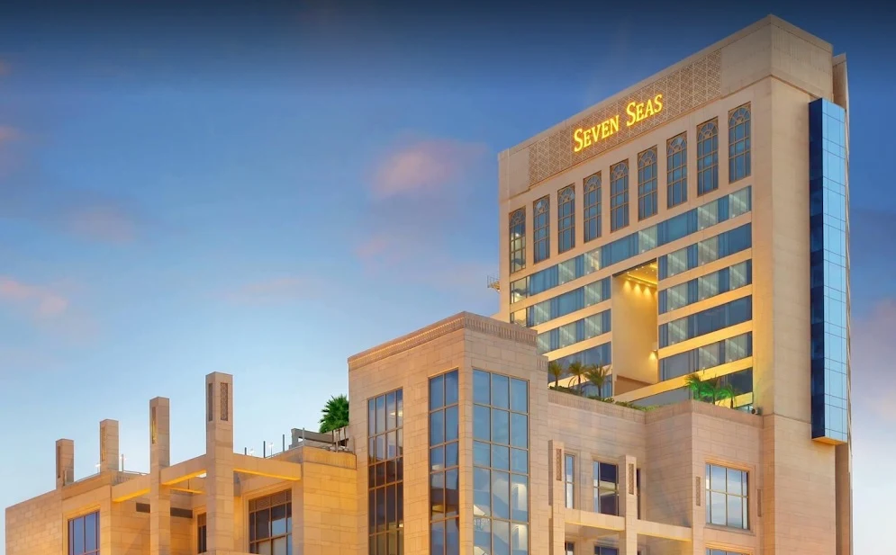 Seven Seas Hotel