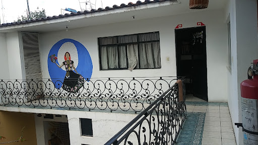Cielo Rojo Hostel - Thumbnail
