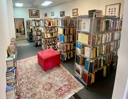 Books & Fields - Visual