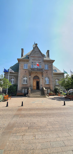 Mayor of Perros-Guirec