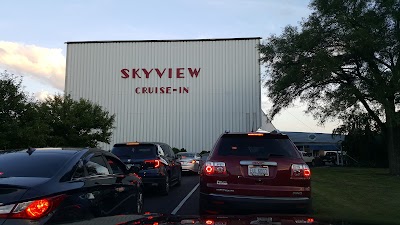 Skyview Drive-In Theatre