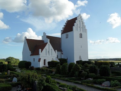 Photos of Jungshoved Kirke