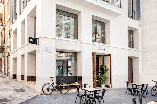 Rapha Mallorca - Visual