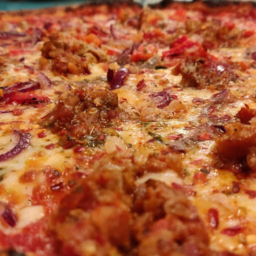 Comments and reviews of Harry Pszza