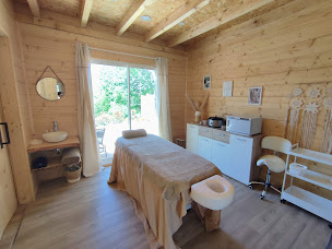 Photo n°13 de L'empreinte de Joy à Lourdes (Service d'épilation à la cire)