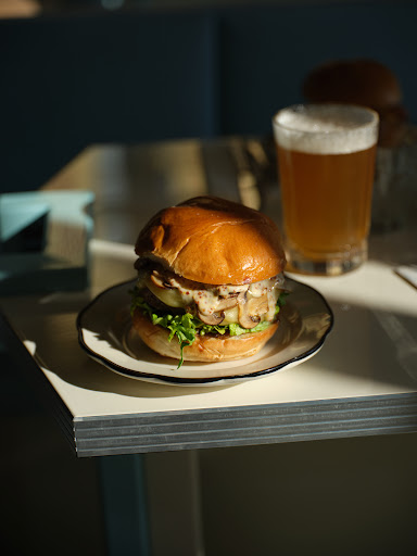 Rieumes Burger Palace