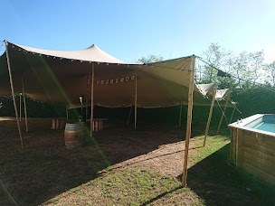 Photo n°23 de Stretch Events à Roiffieux (Service de location de tentes)