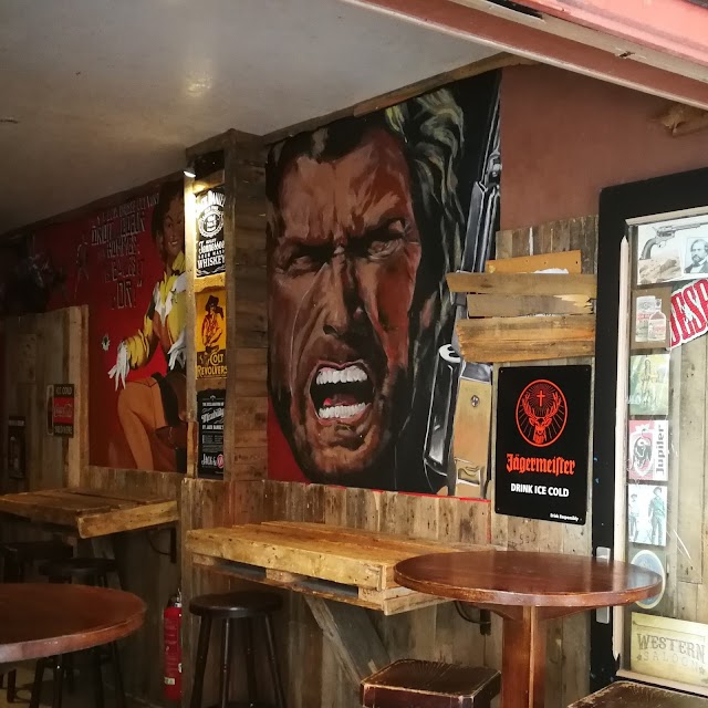 Bar Le Colt