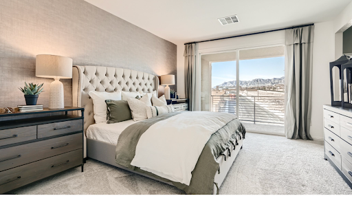 Sasha Shavit, Las Vegas REALTOR | Shavit Group - Century 21 Gavish