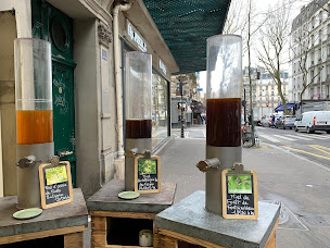 Photo n°7 de Famille Mary à Paris (Magasin de vitamines et compléments alimentaires)