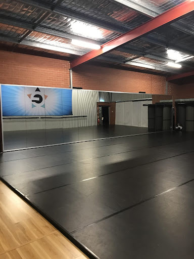 Element Cheer and Dance - Thumbnail