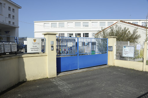 Elementary School Du Douet