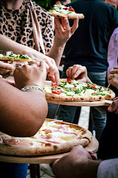 Photo n°30 de Jordan Tomas - Pizza Mamamia Villefranche-sur-Saône à Villefranche-sur-Saône (Pizzeria)