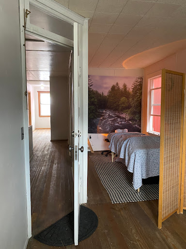 Kettle Falls Massage - Thumbnail