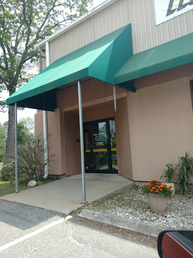Hertz Car Rental - South Windham - Windham Road - Thumbnail