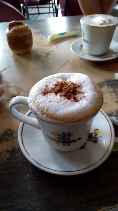 Photos of Caf&eacute; Casa Blanca