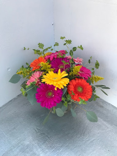 Hillside Florist & Gifts Gallery - United States