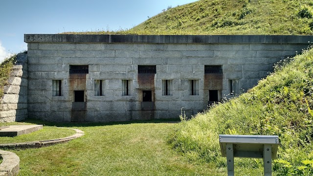 Fort Knox and Penobscot Narrows Observatory