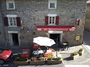 Photo n°2 de Café Tabac Le Rampognaud à Riverie (Bar-tabac)