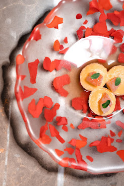 sui generis. by null