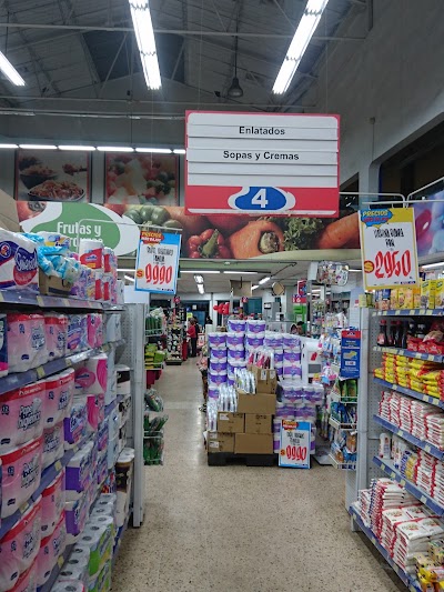 Photos of Supermercado OL&Iacute;MPICA