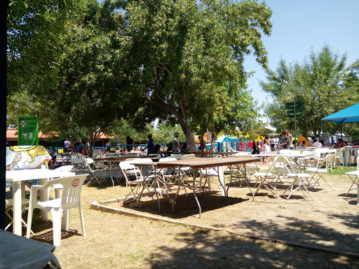 Las Fuentes Bar & Grill