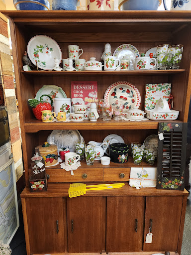 Mason Antiques District - Thumbnail