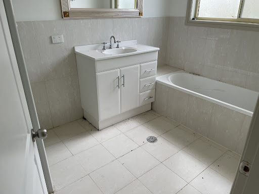 Dynamic Designer Bathrooms - Thumbnail