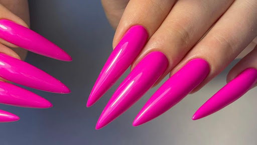 MyBlonda Манікюр Педикюр Ламінування Вій Корекція брів Manicure Pedicure Przedłużanie żelowe Manicure hybrydowy