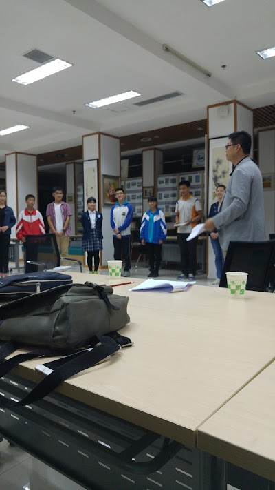 Photos of Zhengzhou No.8 Middle School